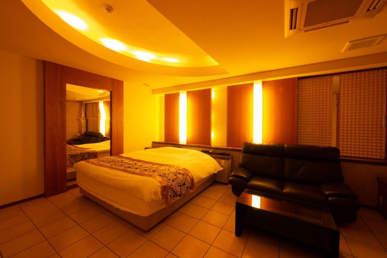 Hotel Rplus日高 (Adults Only) Hidaka  Bagian luar foto