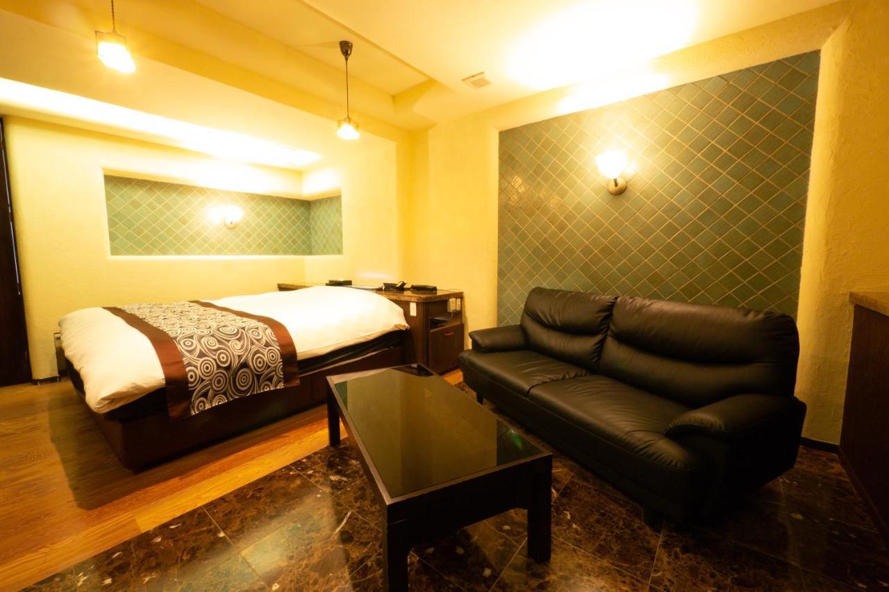 Hotel Rplus日高 (Adults Only) Hidaka  Bagian luar foto