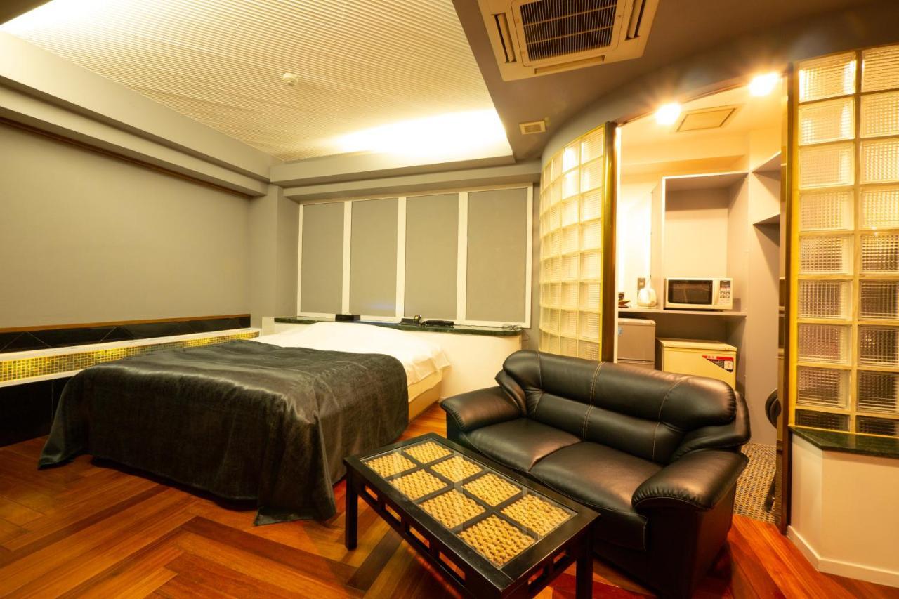 Hotel Rplus日高 (Adults Only) Hidaka  Bagian luar foto